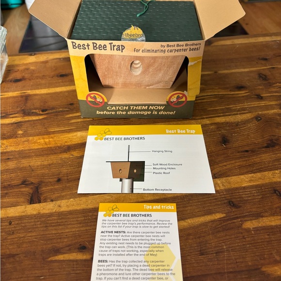 NWT BEST BEE BROTHERS .Carpenter Bee Trap - Picture 4 of 10